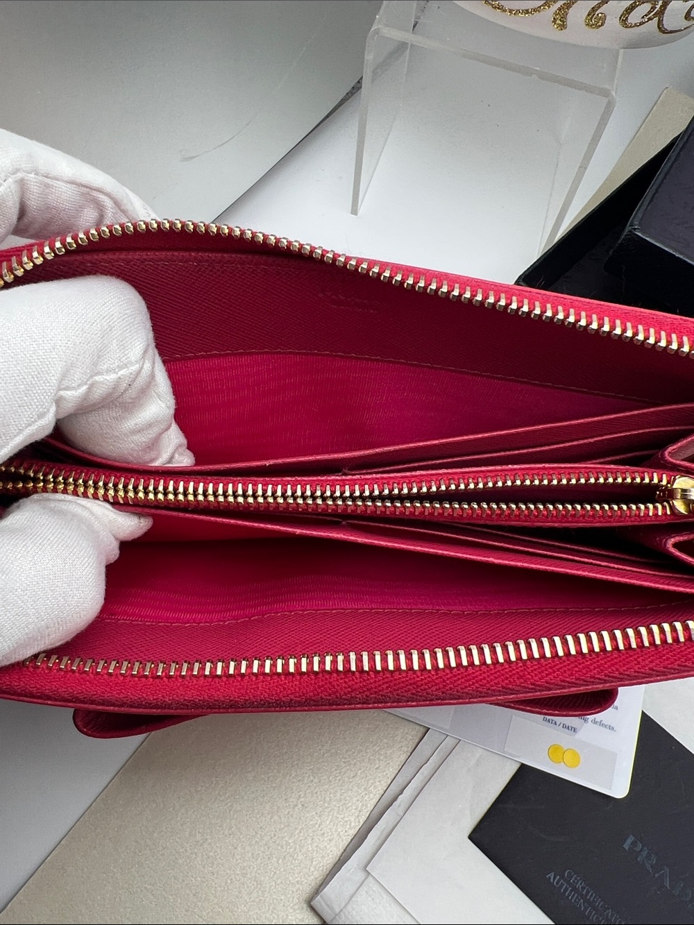 Prada Fuchsia Saffiano Leather Bow
Continental Wallet W/Box Authentication Card - Picture 14 of 17